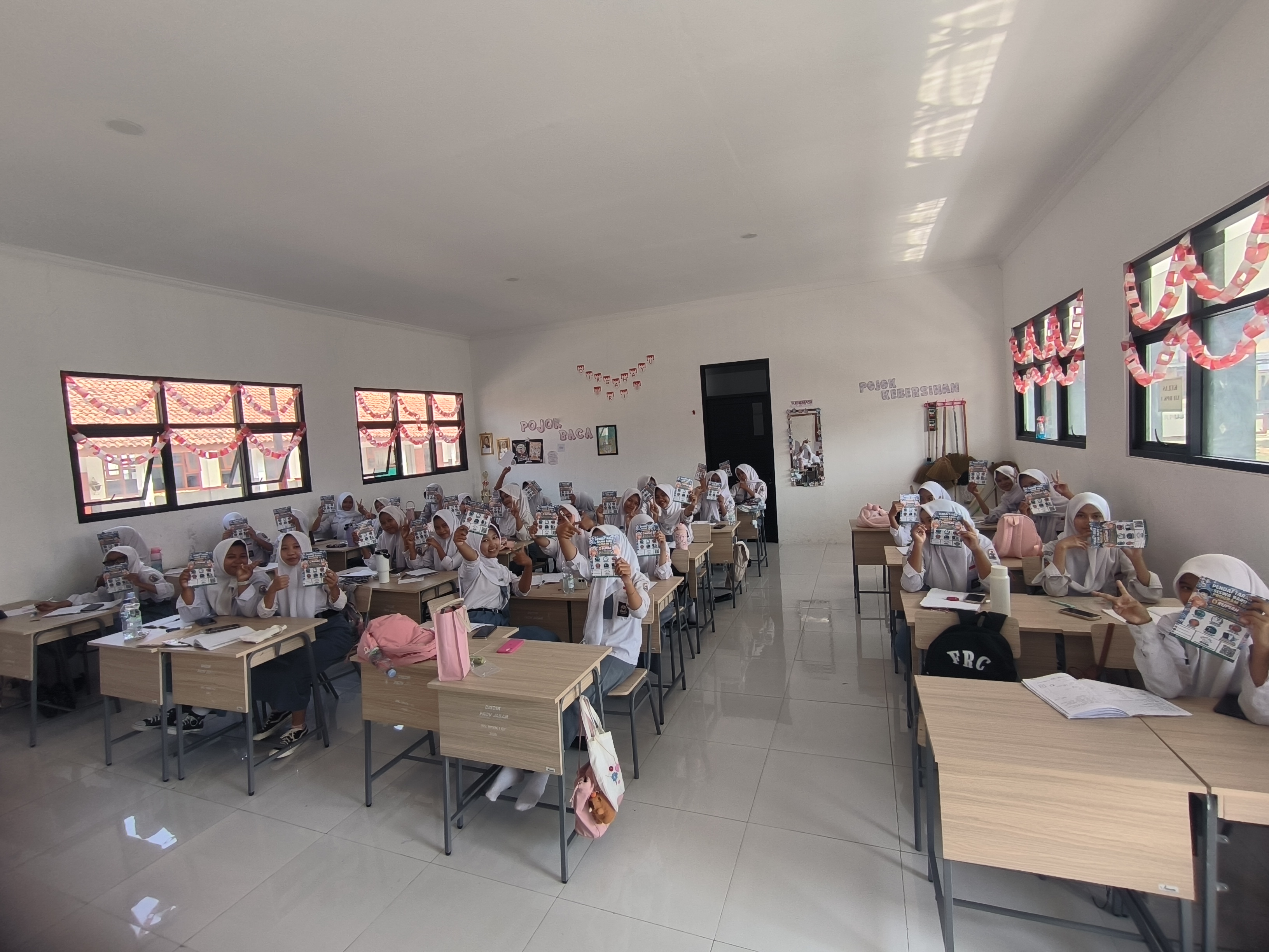 Acara sosialisasi di SMKN GUNUNG JATI